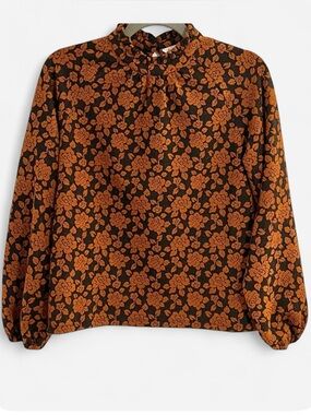 THML Textured Floral Top with Balloon Sleeves + Ruffled Collar